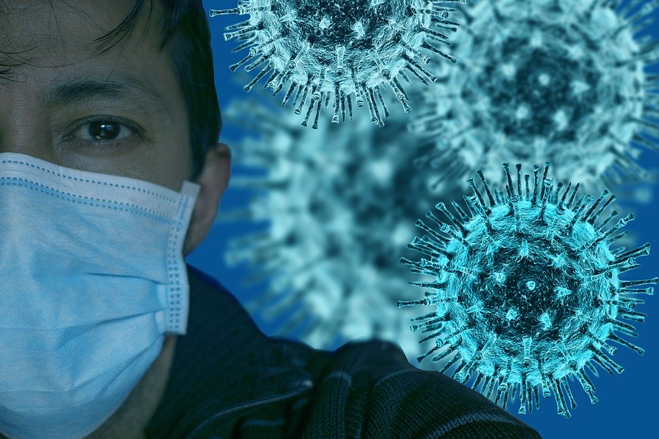 COVID-19 je i v moči. Zasáhnout může řadu orgánů